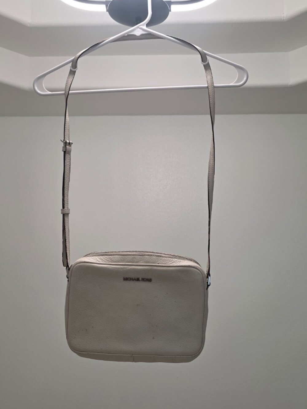 Michael Kors White Leather Crossbody Bag Small Zip Camera Purse